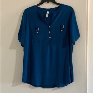 Women’s blue blouse xl